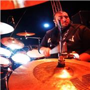 LEZIONI DI BATTERIA - Laureato in Batteria Pop\Rock e in Strumenti a Percussione classiche